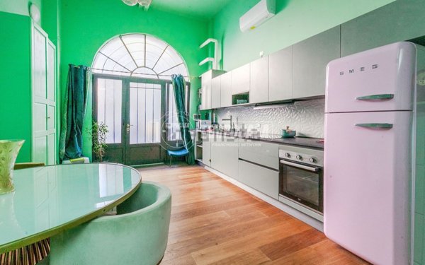 appartamento in vendita a Milano in zona Dergano