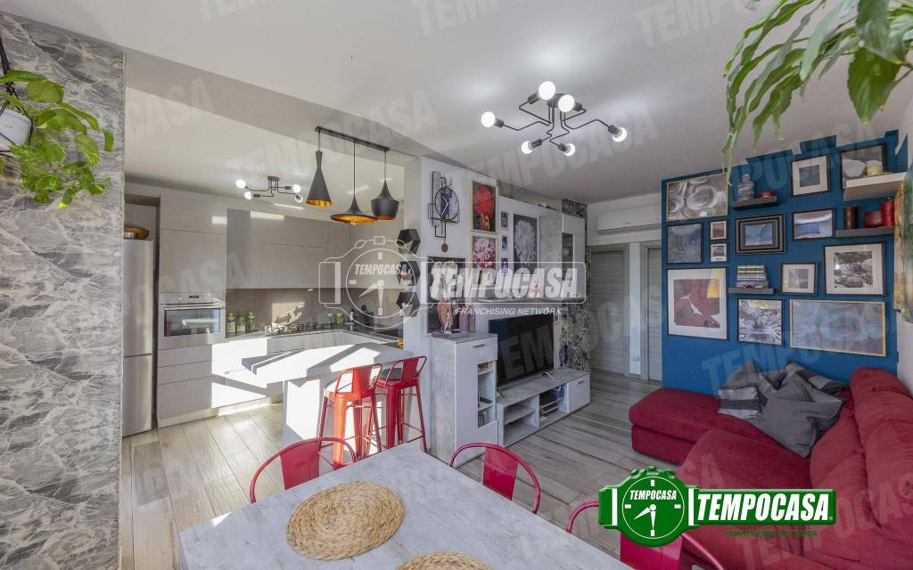 appartamento in vendita a Milano in zona Trenno