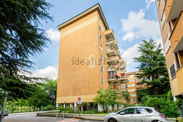 appartamento in vendita a Milano in zona Bicocca