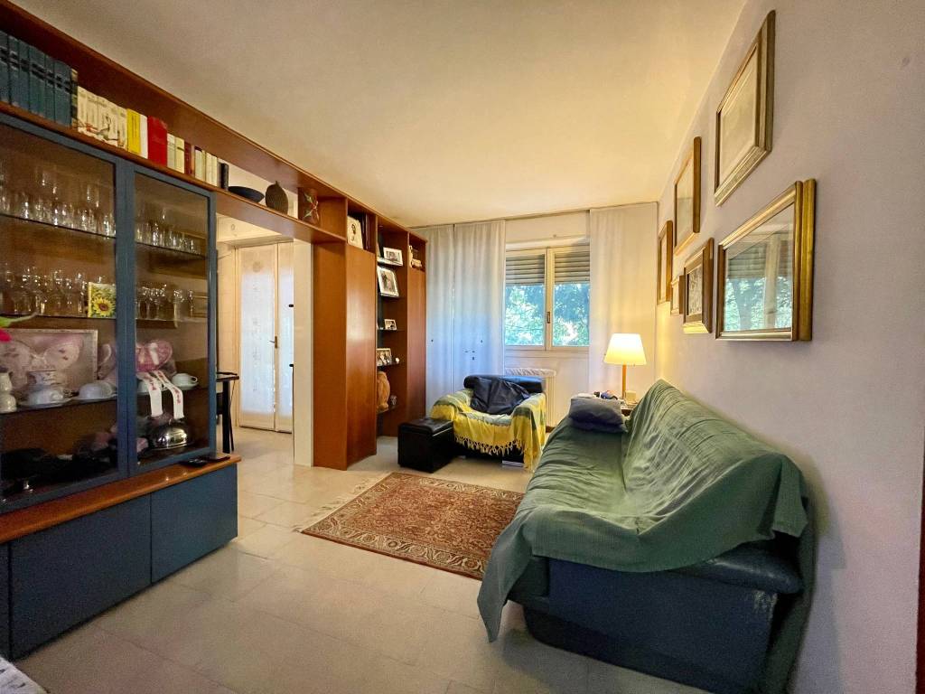 appartamento in vendita a Milano in zona Corvetto