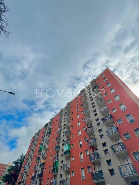 appartamento in vendita a Milano in zona Gratosoglio
