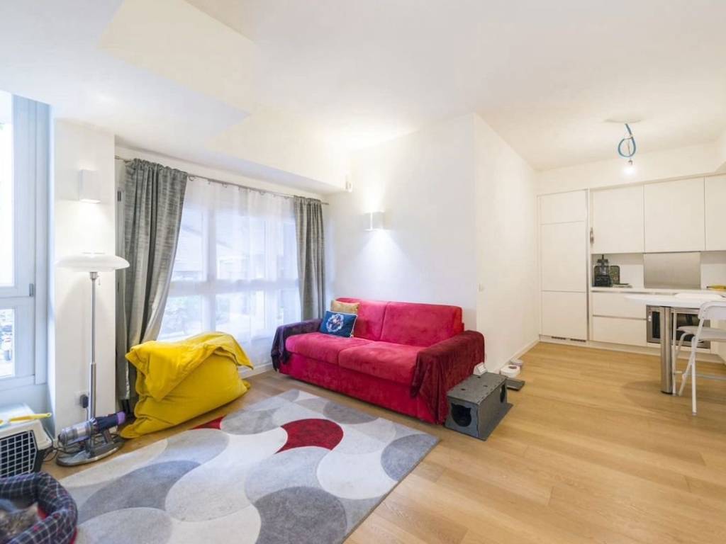 appartamento in vendita a Milano in zona Isola