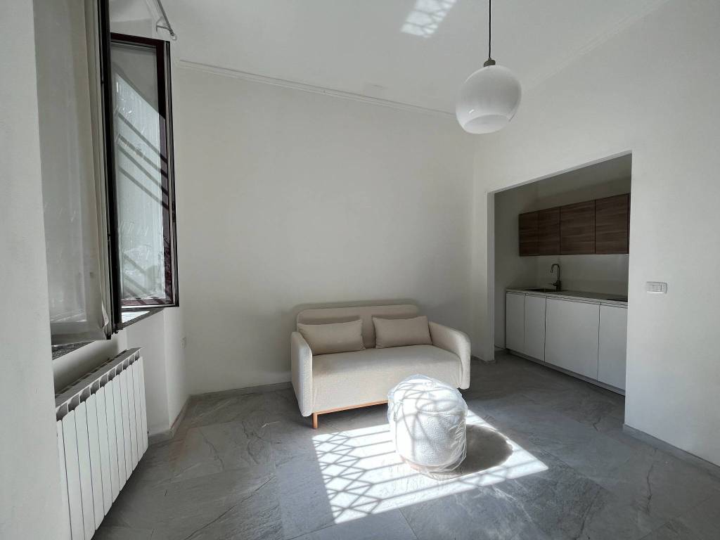 appartamento in vendita a Milano in zona Piazzale Lodi