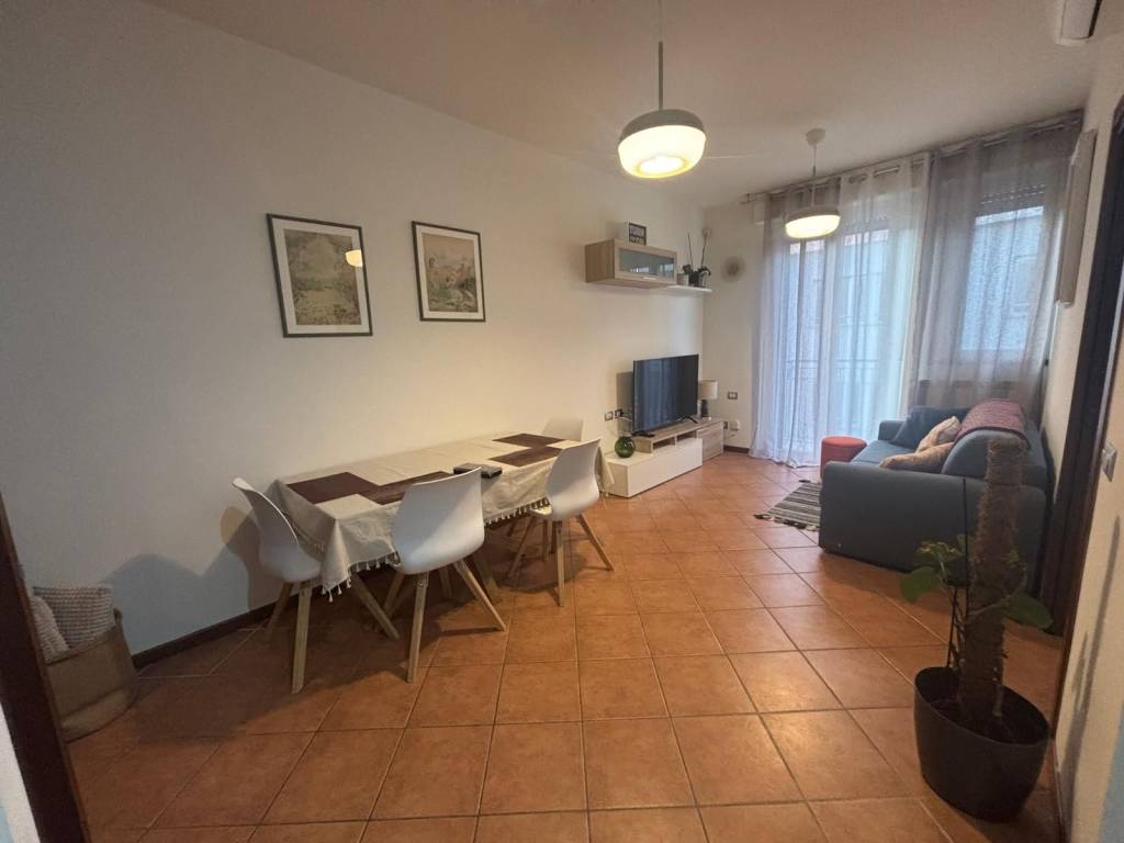 appartamento in vendita a Milano in zona Corvetto