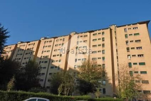 appartamento in vendita a Milano in zona Gallaratese