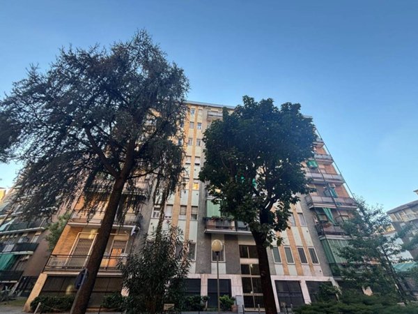 appartamento in vendita a Milano in zona Vigentino