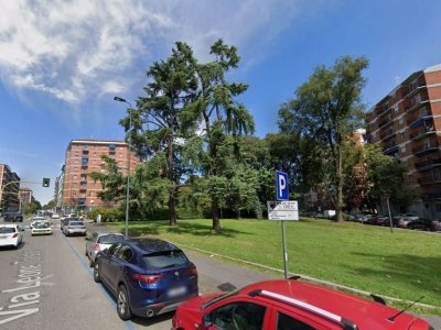 appartamento in vendita a Milano in zona Lorenteggio