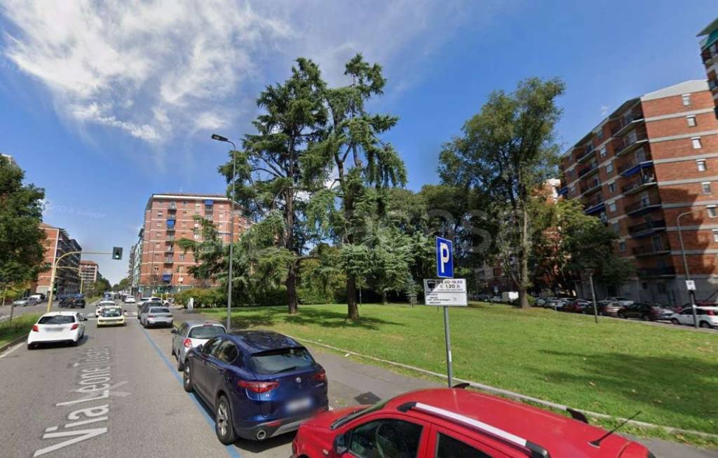 appartamento in vendita a Milano in zona Lorenteggio
