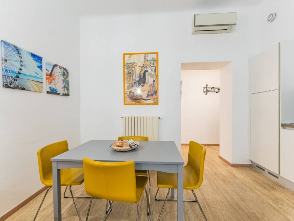 appartamento in vendita a Milano in zona Isola