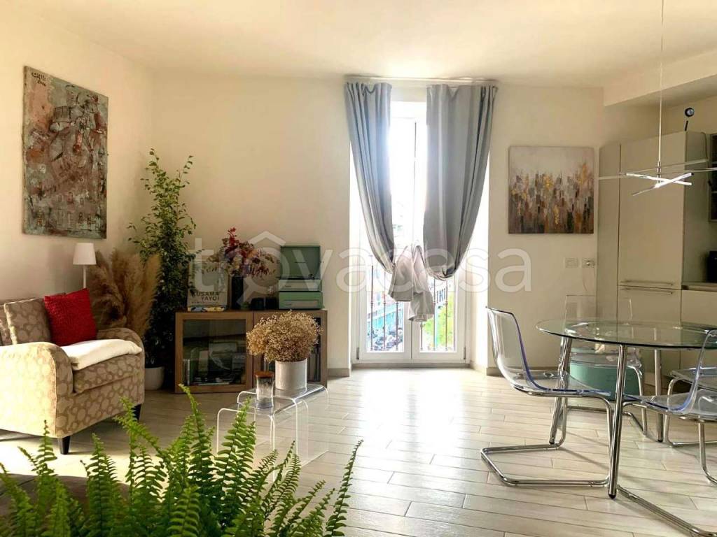appartamento in vendita a Milano in zona Isola