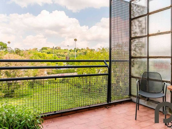 appartamento in vendita a Milano in zona Trenno