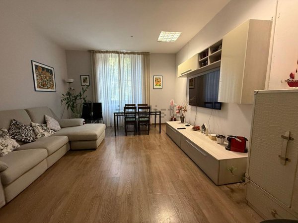 appartamento in vendita a Milano in zona Cinque Giornate