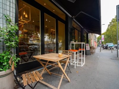 negozio in vendita a Milano in zona Porta Garibaldi