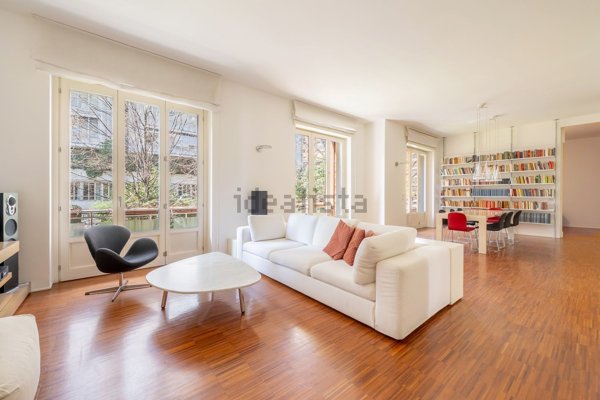 appartamento in vendita a Milano in zona Porta Romana