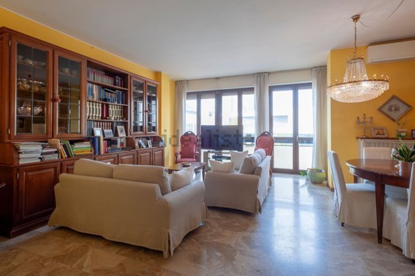 appartamento in vendita a Milano in zona Il Portello