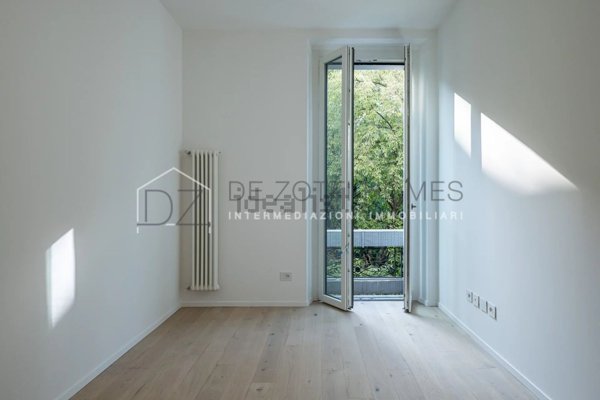 appartamento in vendita a Milano in zona Sempione
