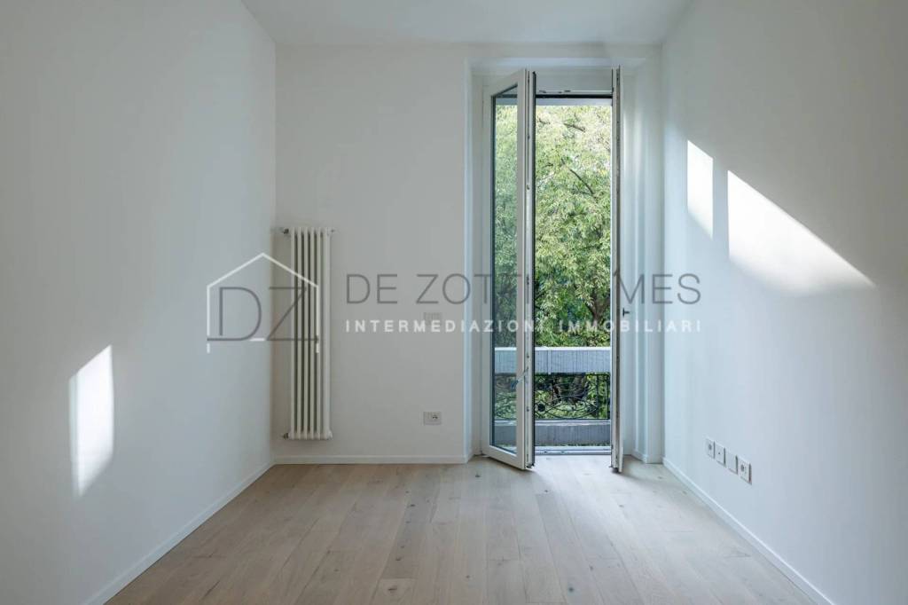 appartamento in vendita a Milano in zona Sempione