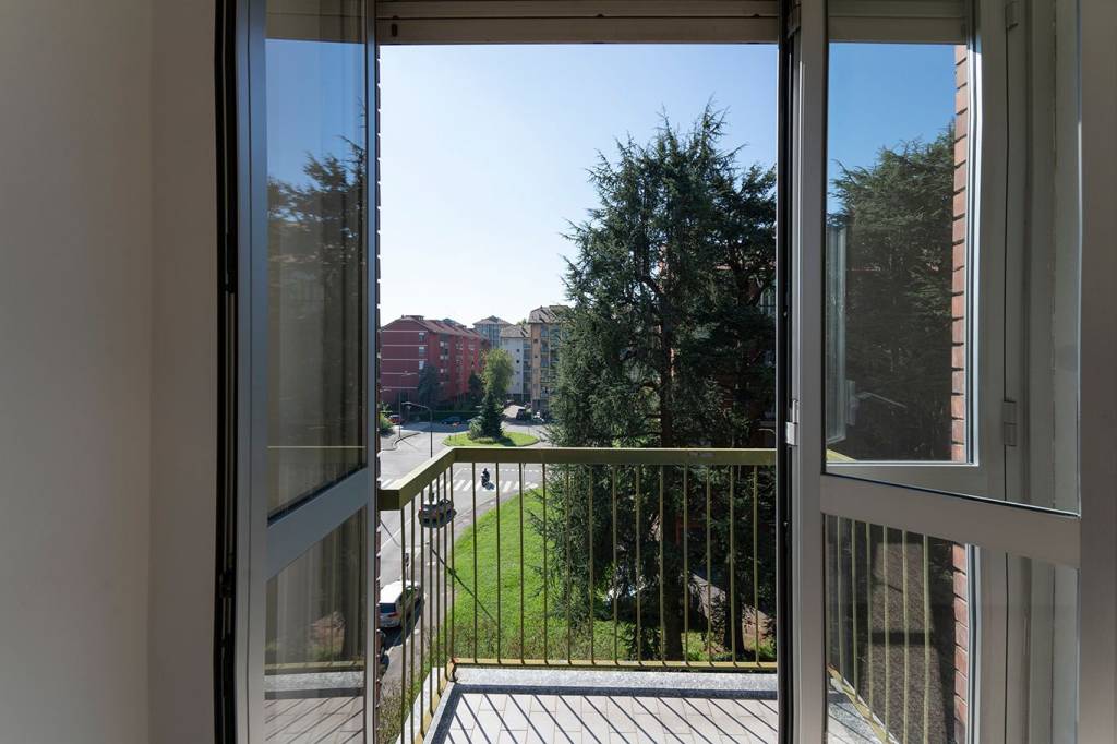 appartamento in vendita a Milano in zona Chiesa Rossa