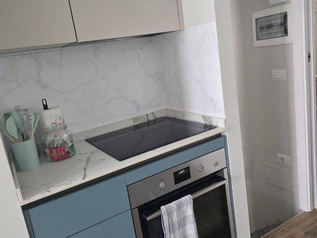 appartamento in vendita a Milano in zona Solari