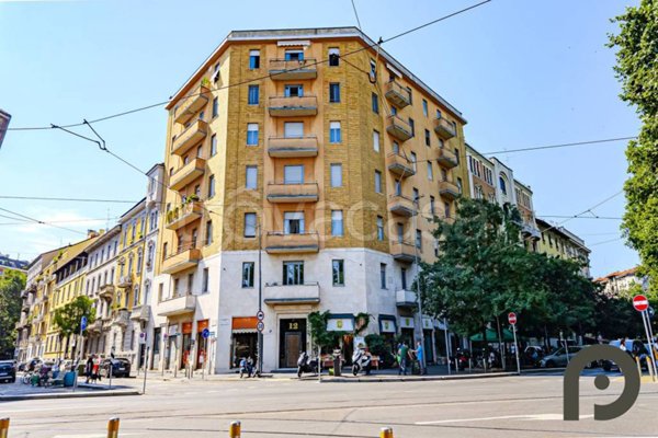 appartamento in vendita a Milano in zona Loreto