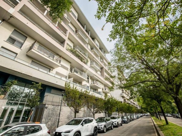 appartamento in vendita a Milano in zona Rogoredo