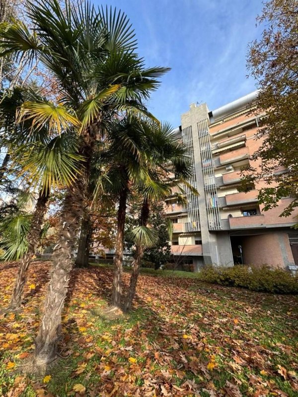 appartamento in vendita a Milano in zona Musocco