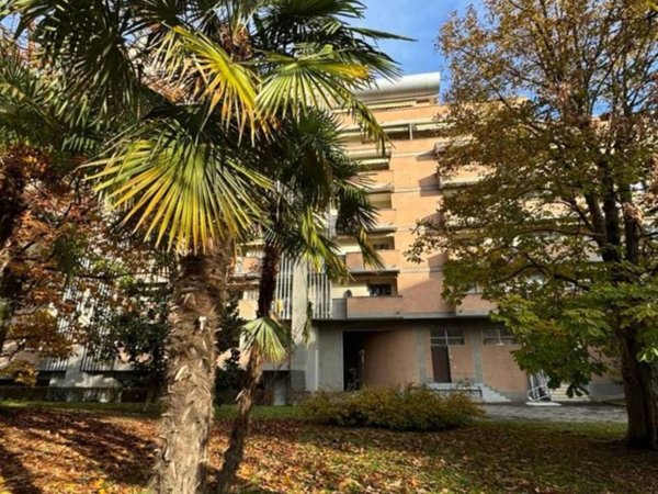 appartamento in vendita a Milano in zona Musocco