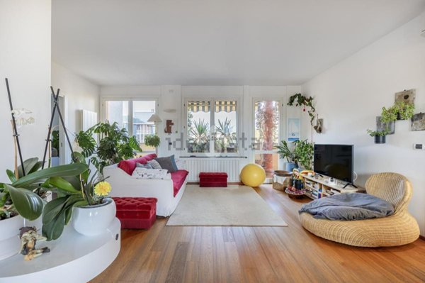 appartamento in vendita a Milano in zona Piazzale Lodi