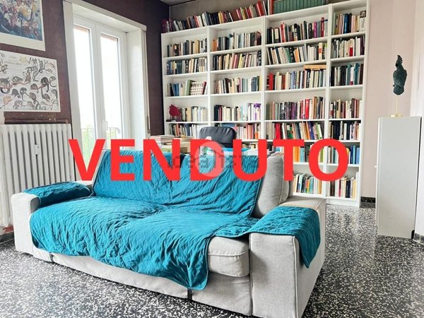 appartamento in vendita a Milano in zona Feltre