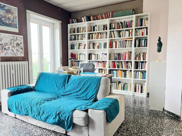 appartamento in vendita a Milano in zona Feltre