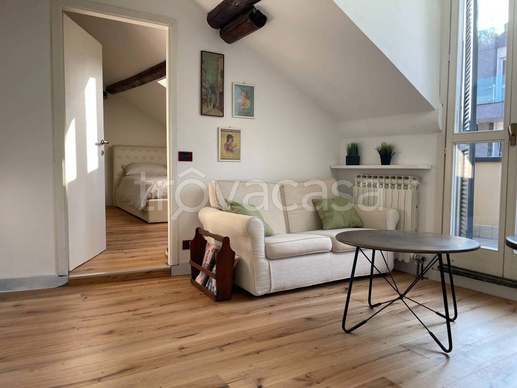 attico in vendita a Milano in zona Porta Romana