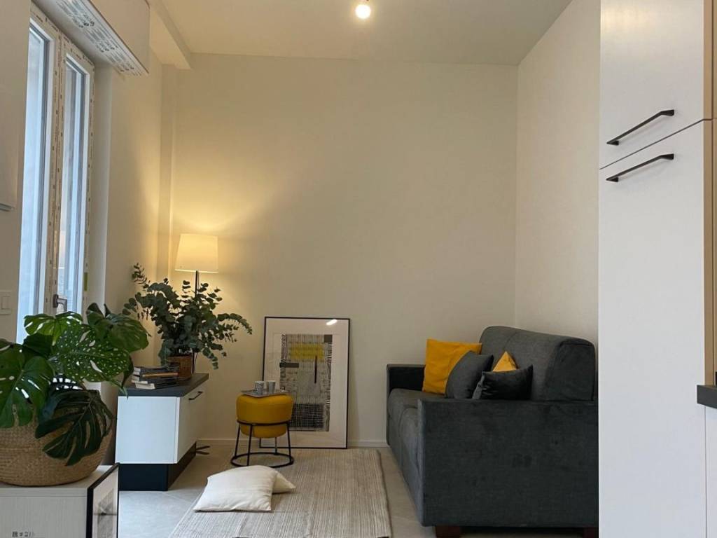 appartamento in vendita a Milano in zona Piazzale Lodi