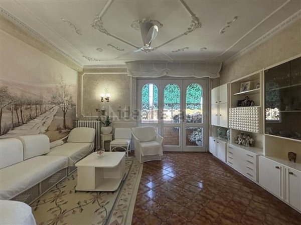 appartamento in vendita a Milano in zona Barona