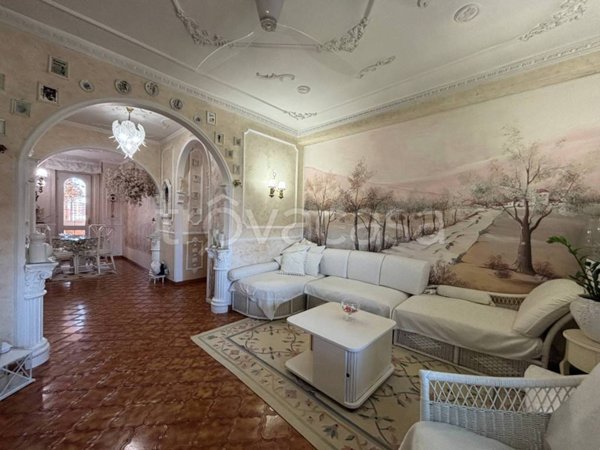 appartamento in vendita a Milano in zona Barona