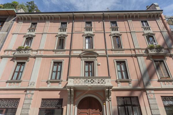 appartamento in vendita a Milano in zona Sant'Ambrogio