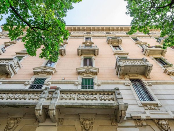 appartamento in vendita a Milano in zona Isola