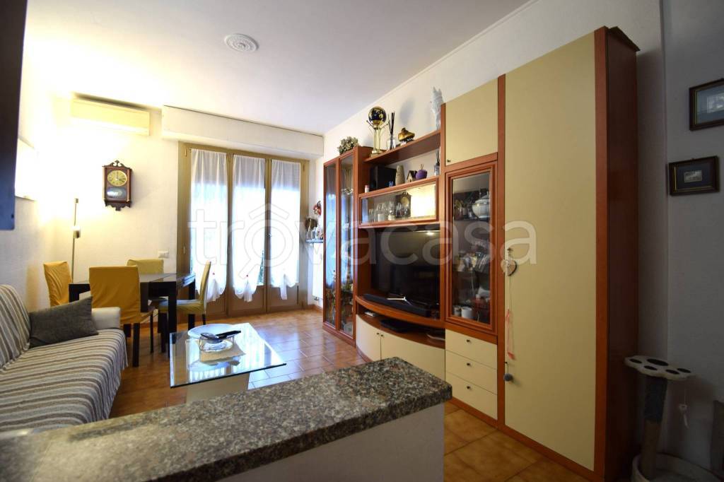 appartamento in vendita a Milano in zona Gorla