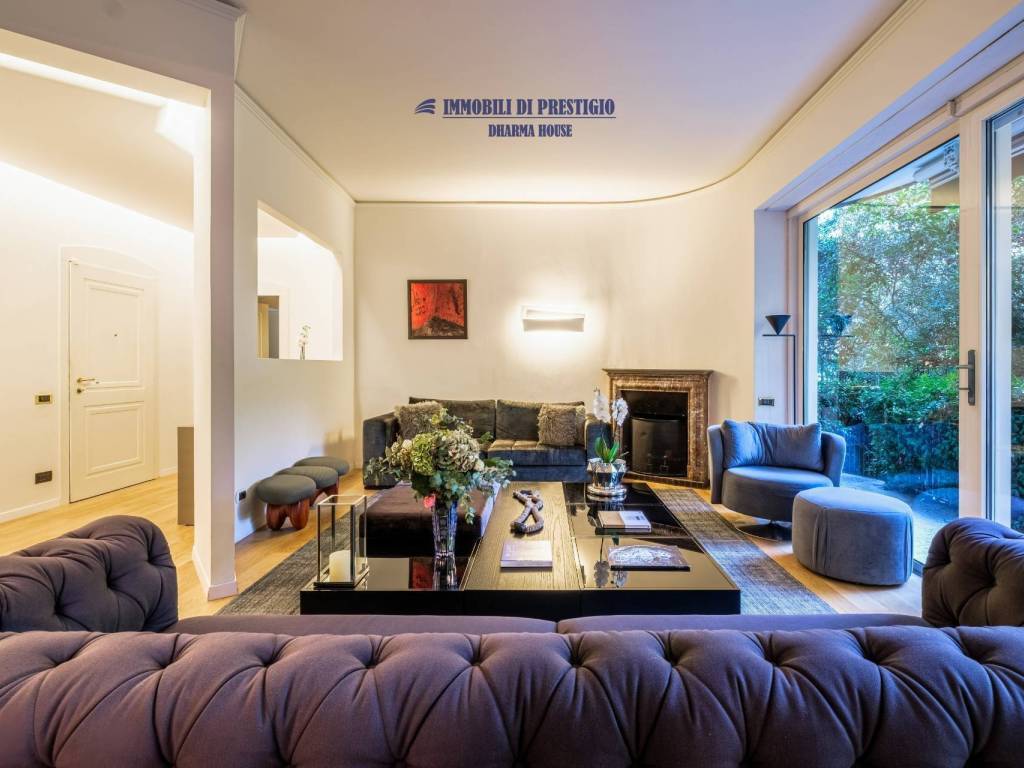 appartamento in vendita a Milano in zona Sempione