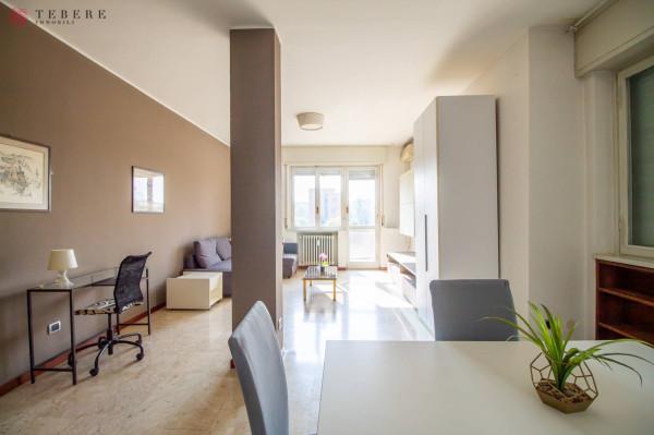 appartamento in vendita a Milano in zona Monluè