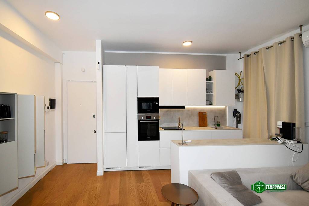 appartamento in vendita a Milano in zona Il Portello