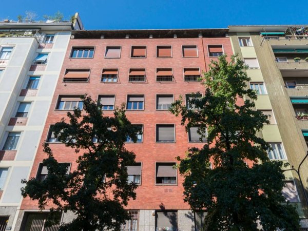 appartamento in vendita a Milano in zona Piazzale Lodi