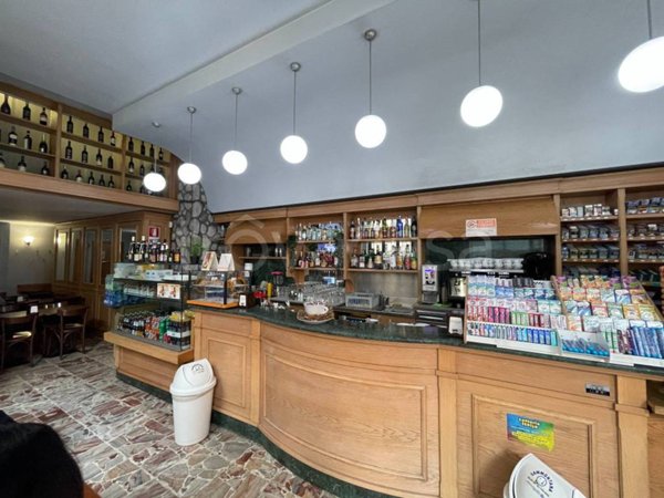 negozio in vendita a Milano in zona Porta Romana