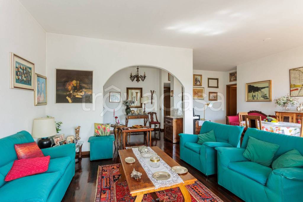 appartamento in vendita a Milano in zona Maggiolina