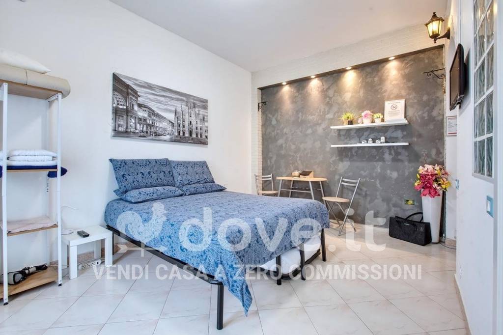 appartamento in vendita a Milano in zona Quinto Romano