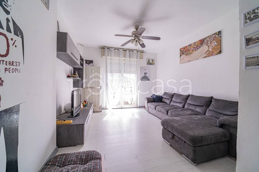 appartamento in vendita a Milano in zona Rogoredo