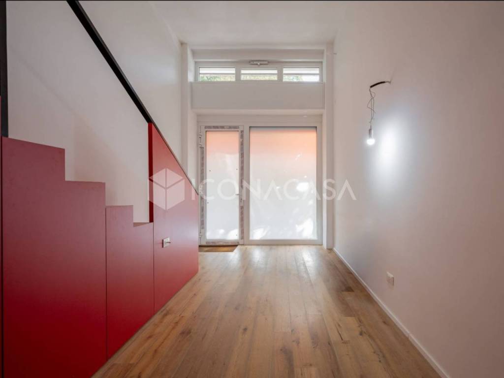 appartamento in vendita a Milano in zona Porta Vittoria
