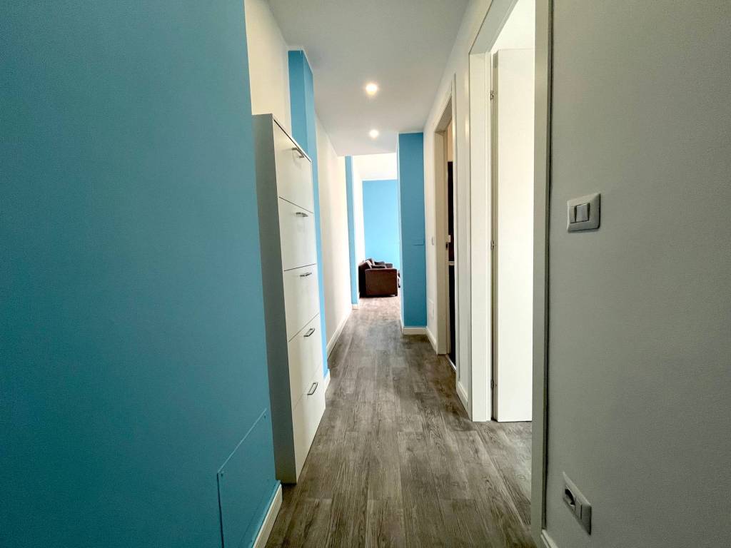 appartamento in vendita a Milano in zona XXII Marzo