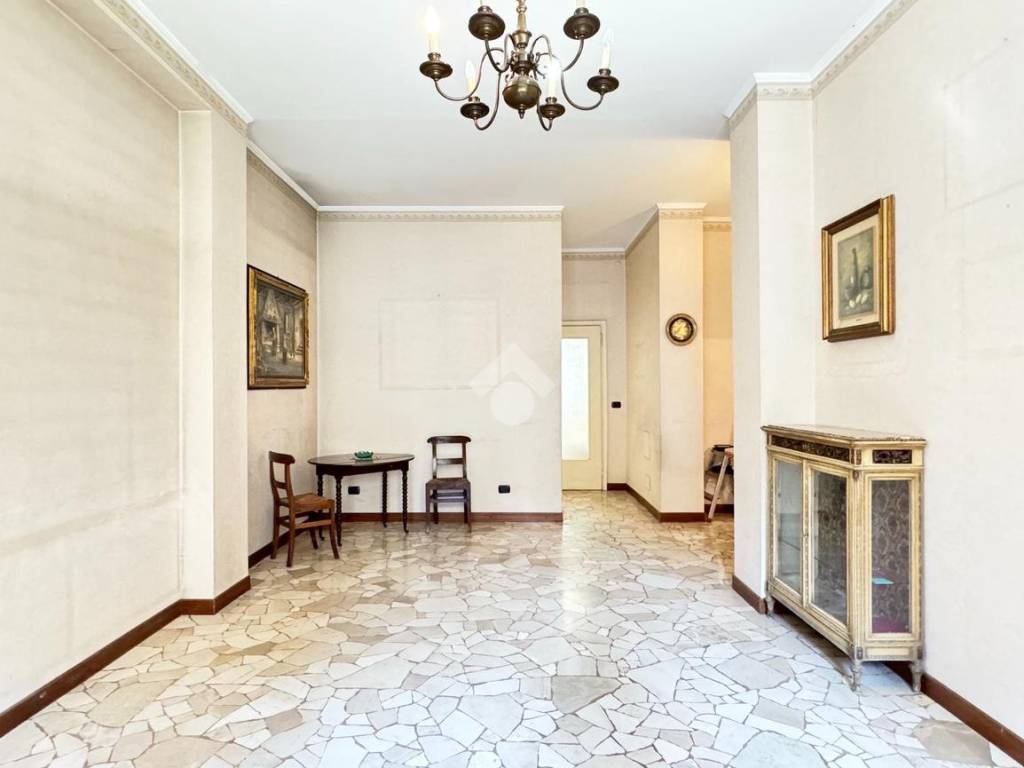 appartamento in vendita a Milano in zona Centro Direzionale