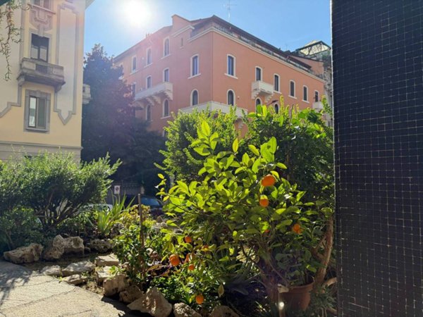 appartamento in vendita a Milano in zona Porta Venezia