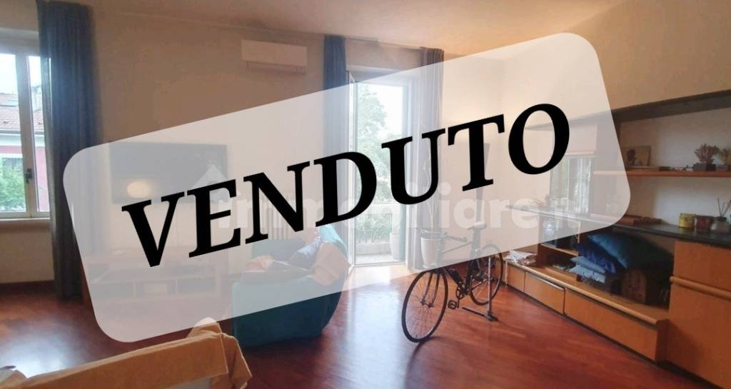 appartamento in vendita a Milano in zona Città Studi